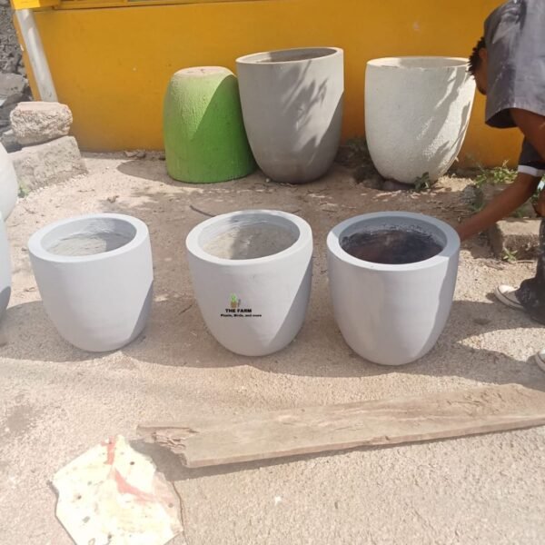 Round Concrete Flower Pots