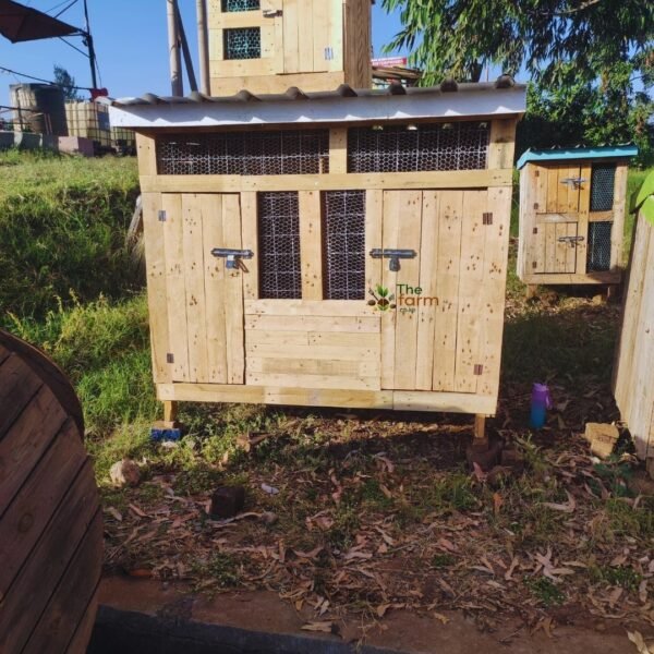 Large Wooden Chicken Coop