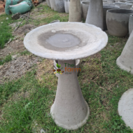 Concrete bird bath small size. - Image 2